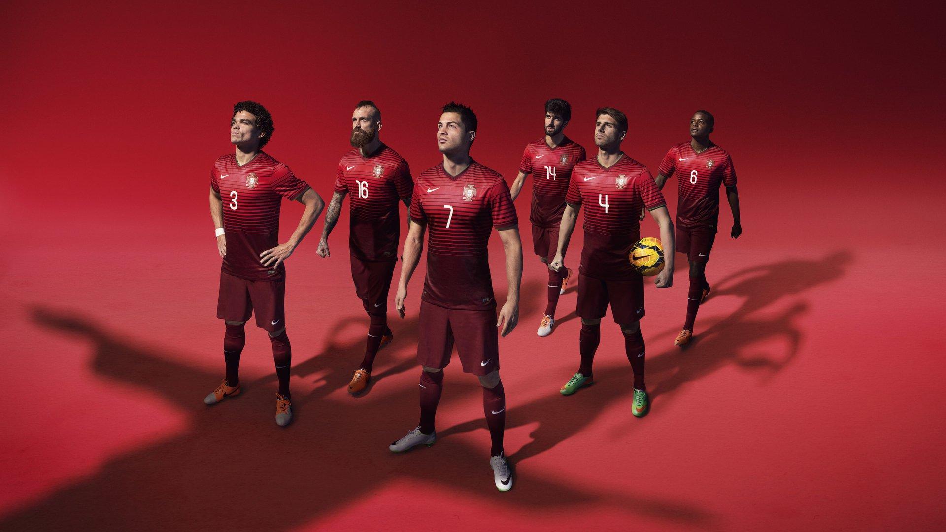 乐竞体育：库里狂飙12记三分球 勇士主场大胜湖人