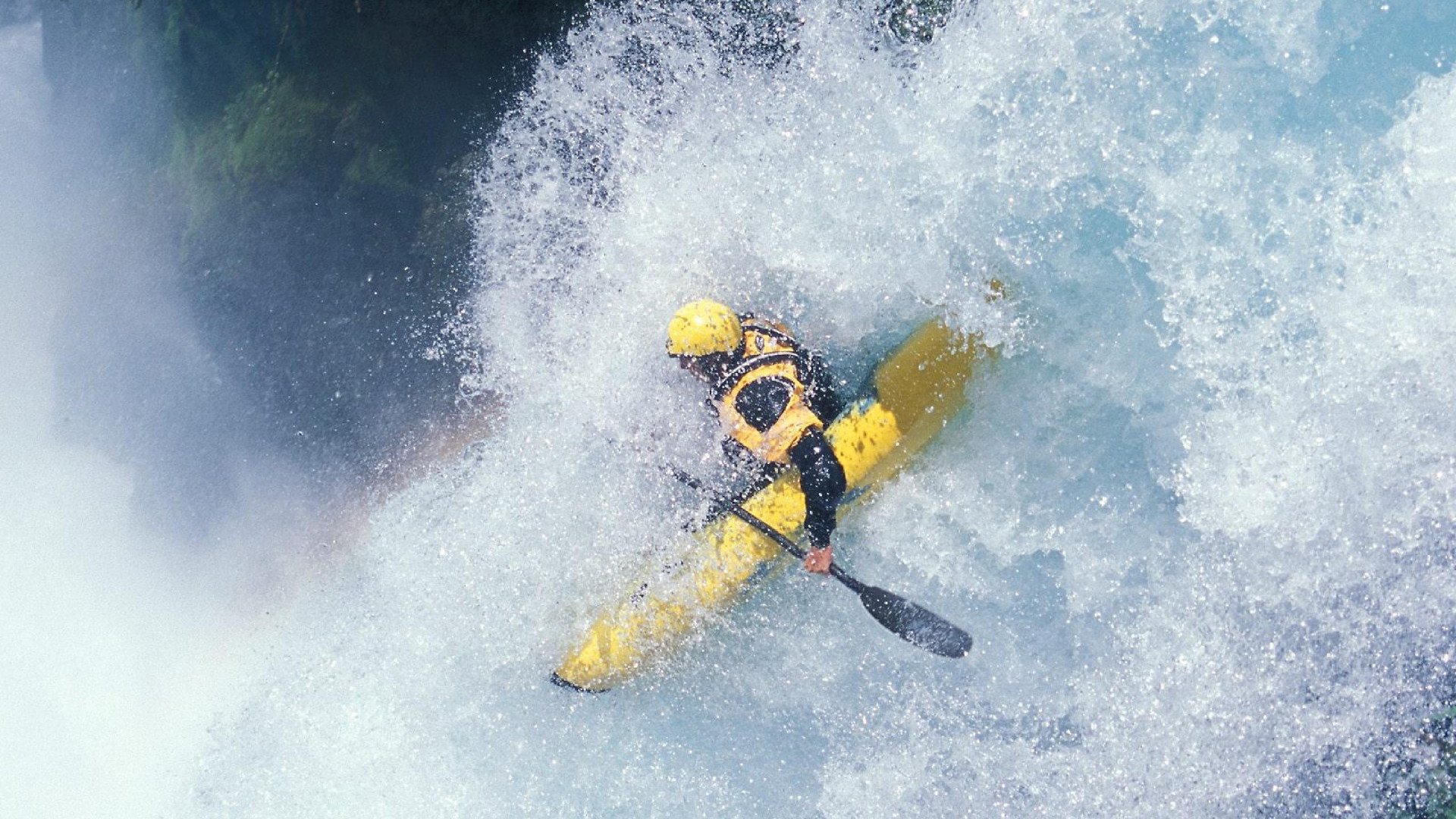 中国花样游泳队巴黎奥运备战冲刺 全新编排演绎水之艺术